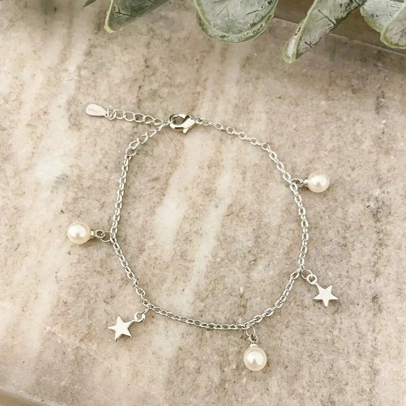 925 Sterling Silver Pearl & Star Charm Bracelet Dainty Bracelet Pearl Bracelet - Picture 1 of 5